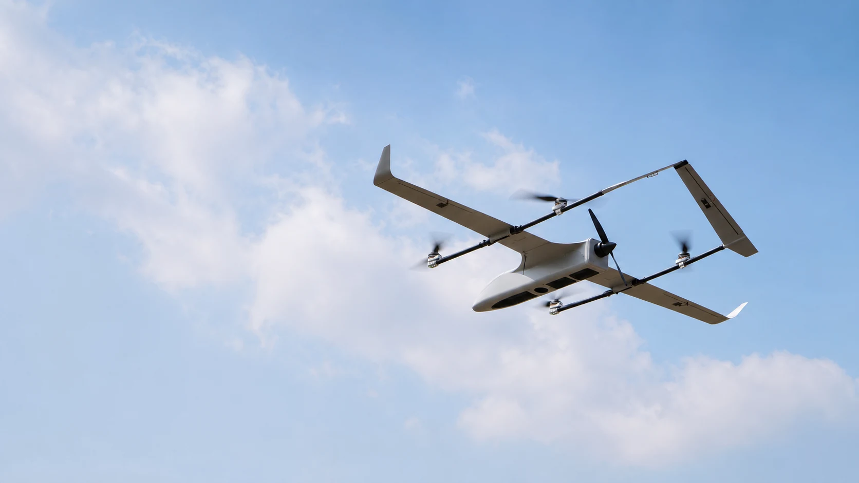 JT-450 hybrid-power VTOL UAV in flight